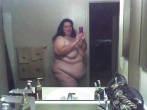 Couple français qui pratique le candaulisme cherche cuckolder 113