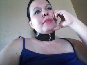 Couple français qui pratique le candaulisme cherche cuckolder 117