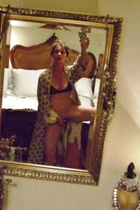 Milf très coquine offerte recherche cocufieur candauliste  048